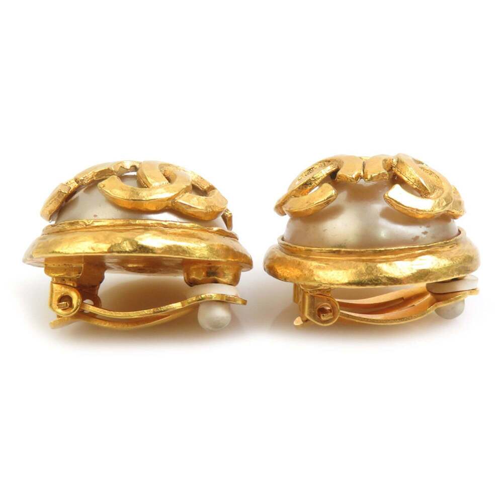 CHANEL Authentic White Pearl Logo Earrings - Picture 3 of 8